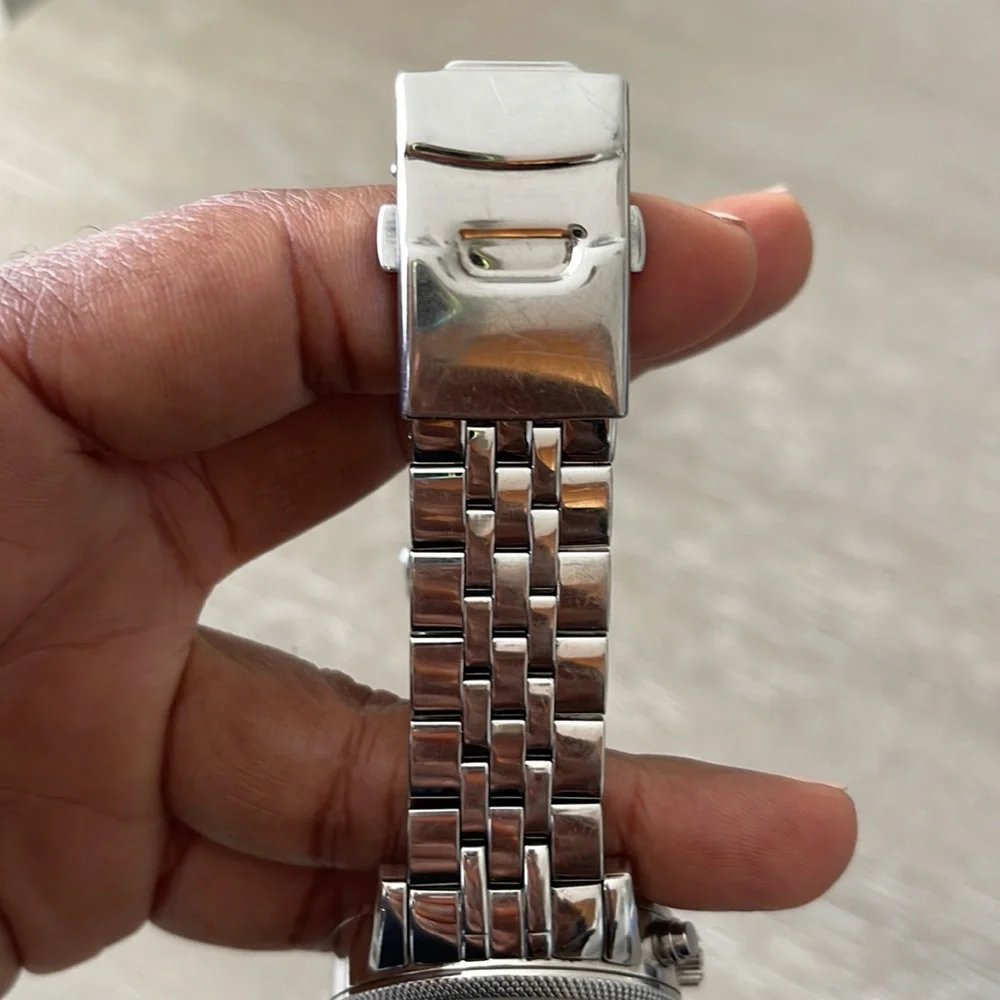 MICHAEL KORS WATCH! - Picture 4 of 7